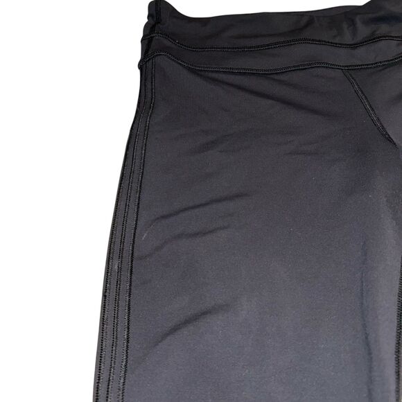 Lululemon Up The Pace Crop 6 - Picture 12 of 14